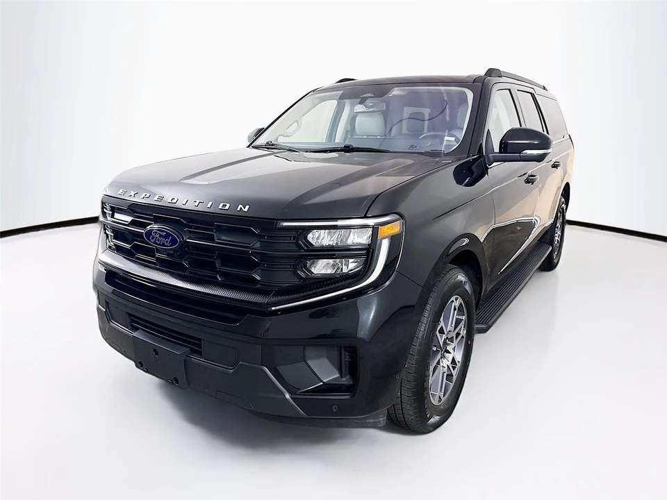 2025 Ford Expedition 5th Gen - Image 3 of 21