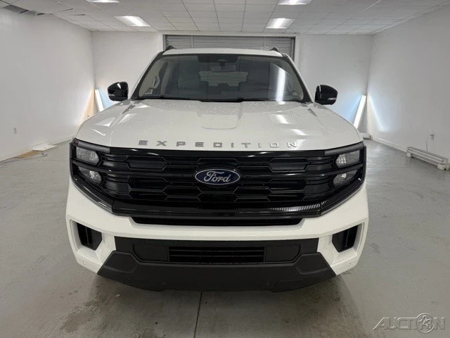 2025 Ford Expedition 5th Gen - Image 2 of 12