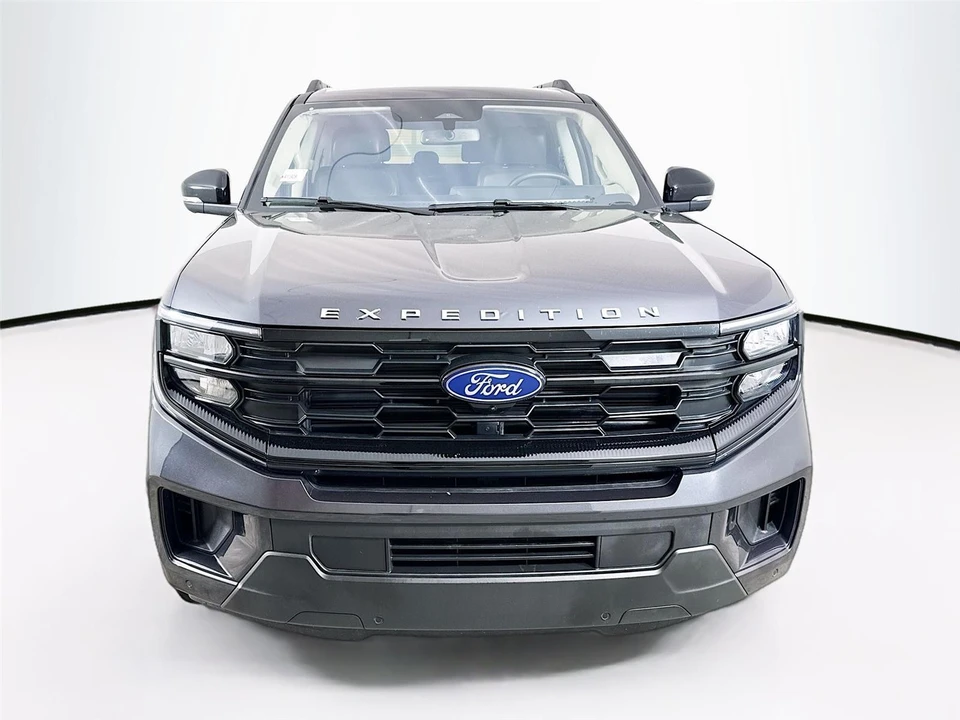 2025 Ford Expedition 5th Gen - Image 2 of 21