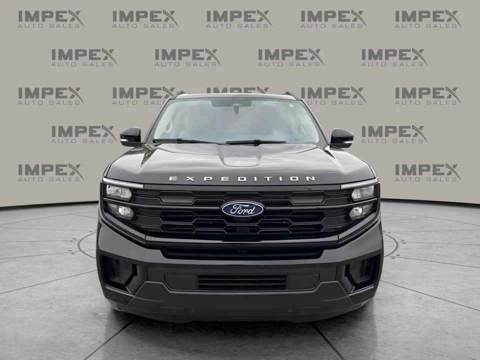 2025 Ford Expedition 5th Gen - Image 8 of 12