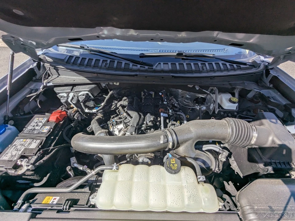 2025 Ford Expedition 5th Gen - Image 10 of 21