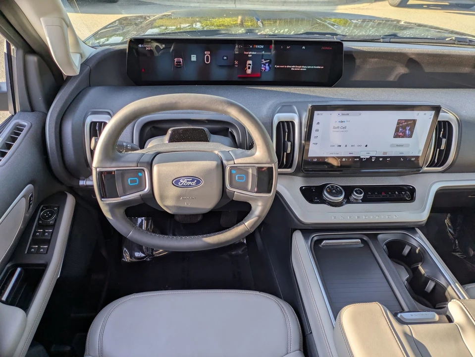 2025 Ford Expedition 5th Gen - Image 31 of 31