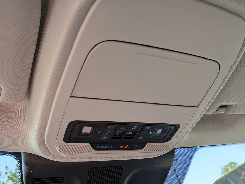2025 Ford Expedition 5th Gen - Image 25 of 31