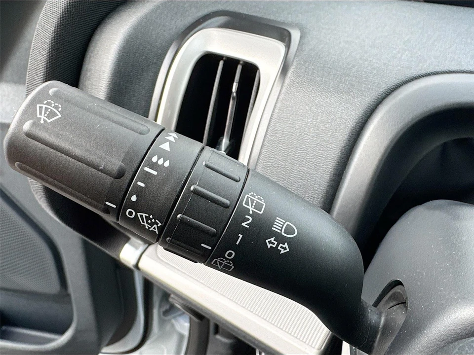 2025 Ford Expedition 5th Gen - Image 10 of 21