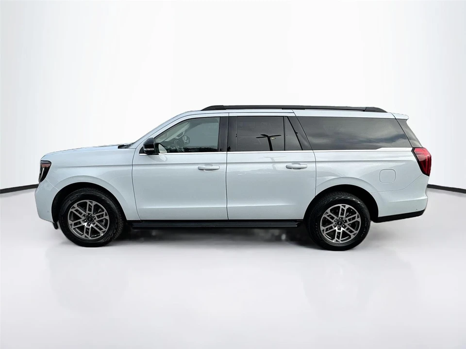 2025 Ford Expedition 5th Gen - Image 3 of 21