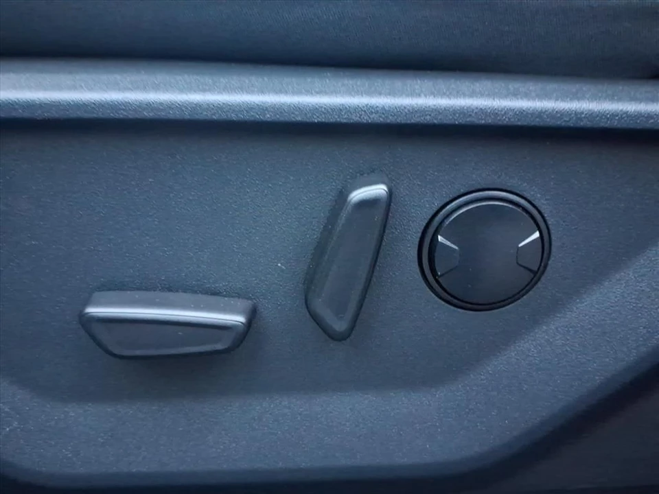 2025 Ford Expedition 5th Gen - Image 21 of 21