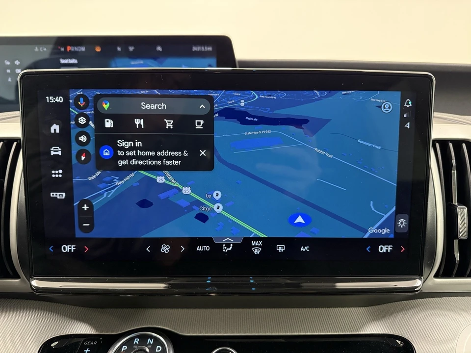 2025 Ford Expedition 5th Gen - Image 19 of 21