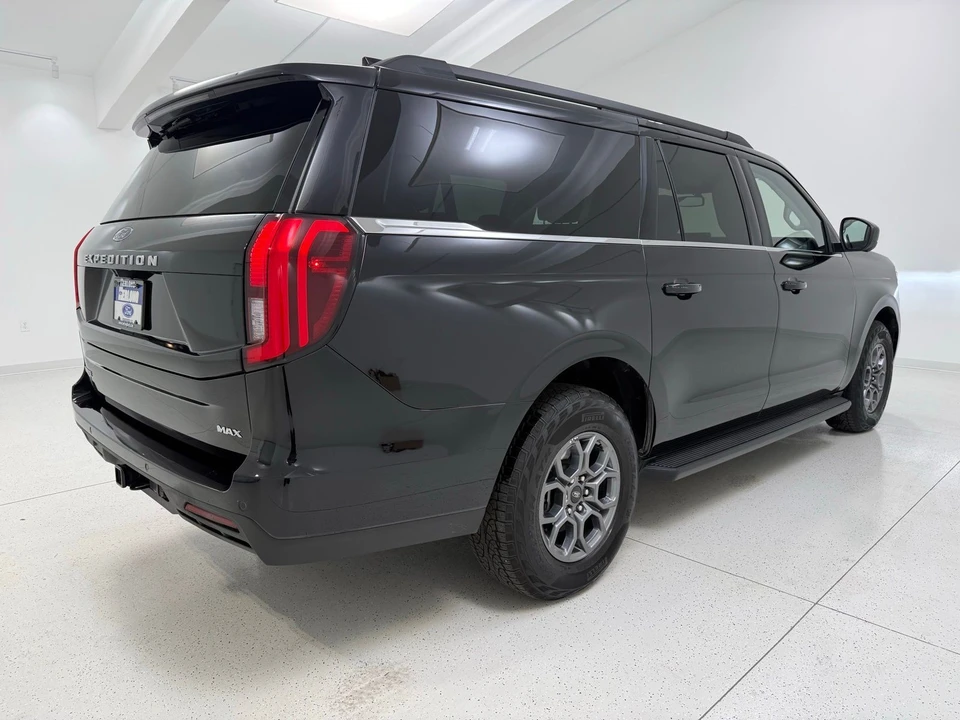 2025 Ford Expedition 5th Gen - Image 7 of 21