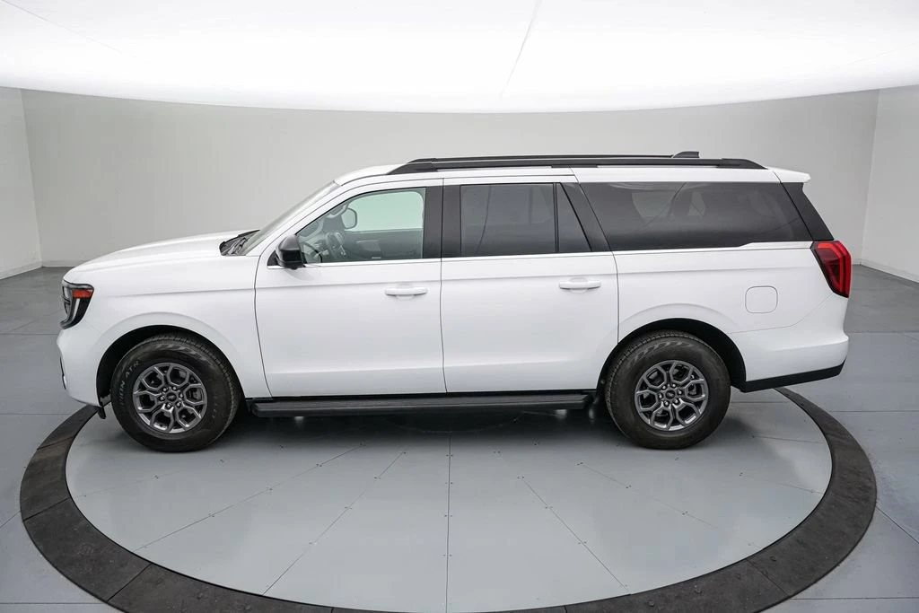 2025 Ford Expedition 5th Gen - Image 8 of 21