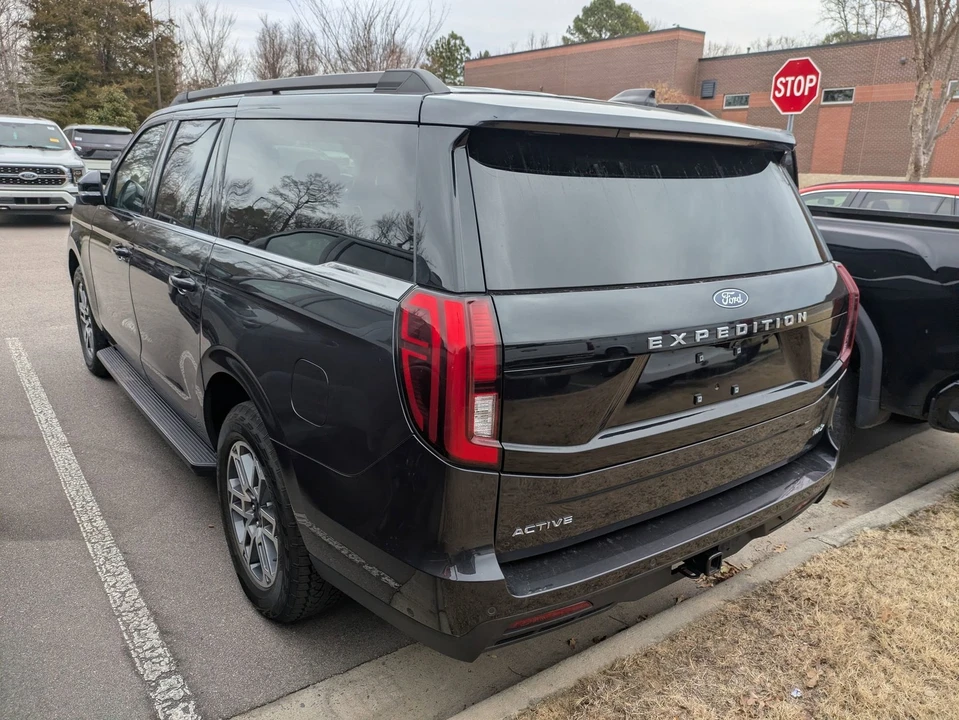 2025 Ford Expedition 5th Gen - Image 4 of 4