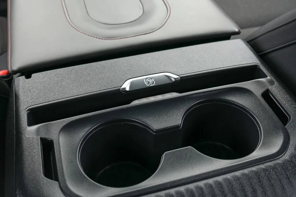 2025 Ford Expedition 5th Gen - Image 19 of 21