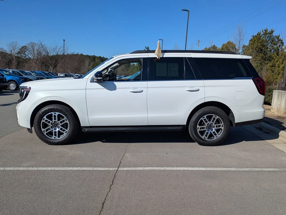2025 Ford Expedition 5th Gen - Image 7 of 12