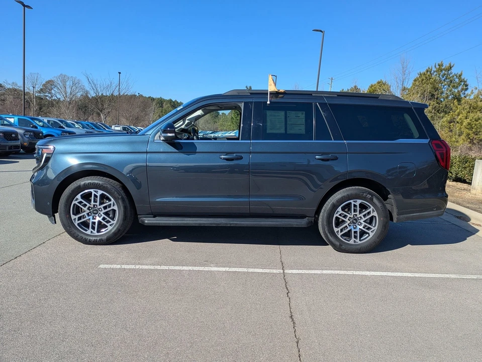 2025 Ford Expedition 5th Gen - Image 7 of 12
