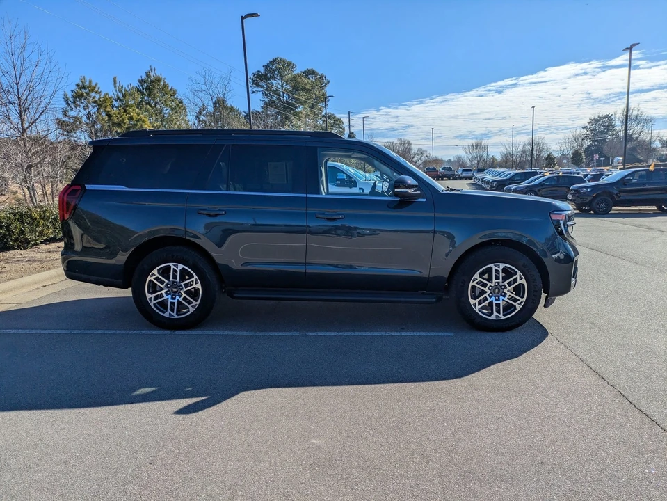 2025 Ford Expedition 5th Gen - Image 3 of 12