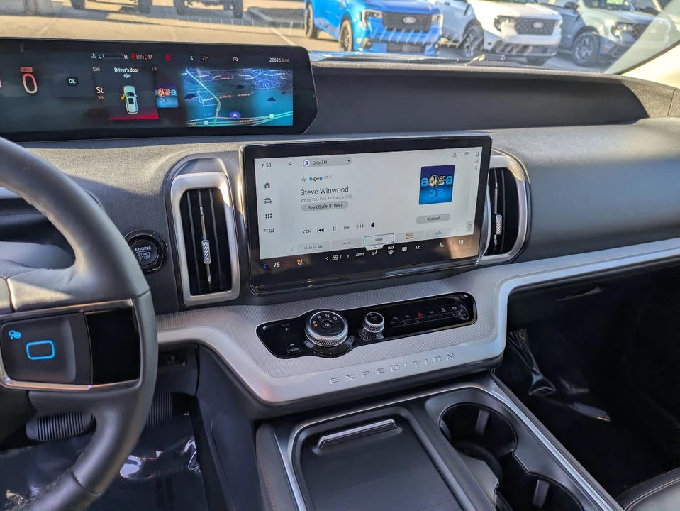 2025 Ford Expedition 5th Gen - Image 20 of 21