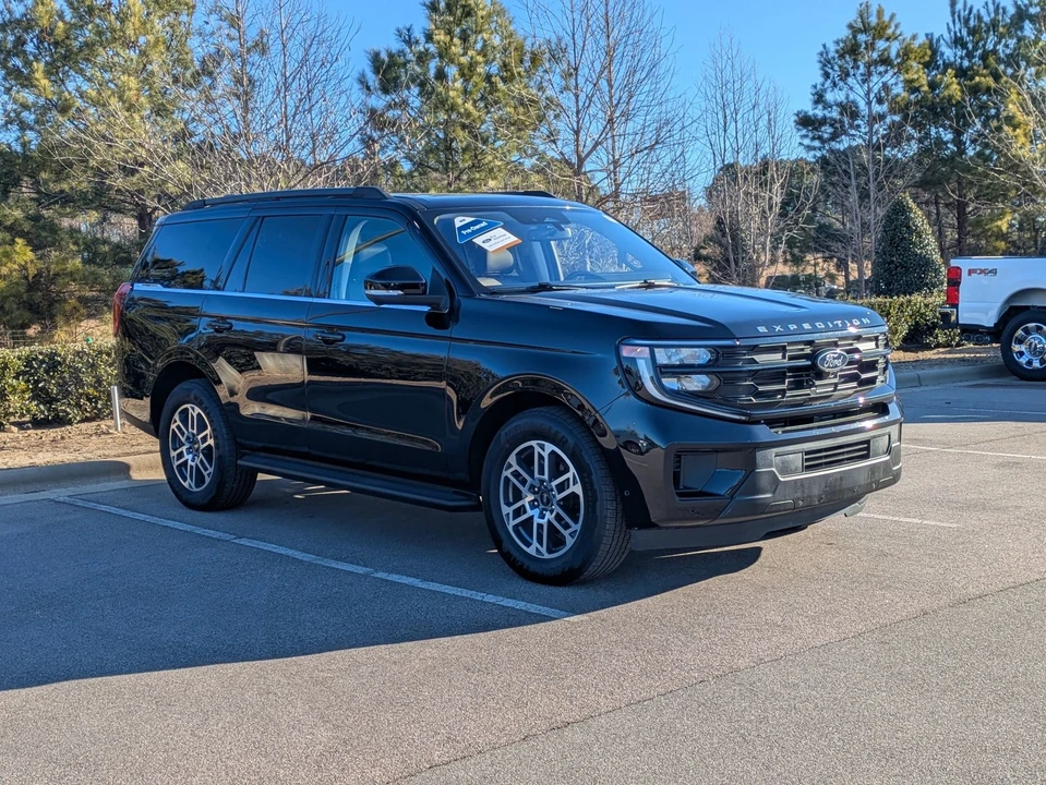 2025 Ford Expedition 5th Gen - Image 2 of 21