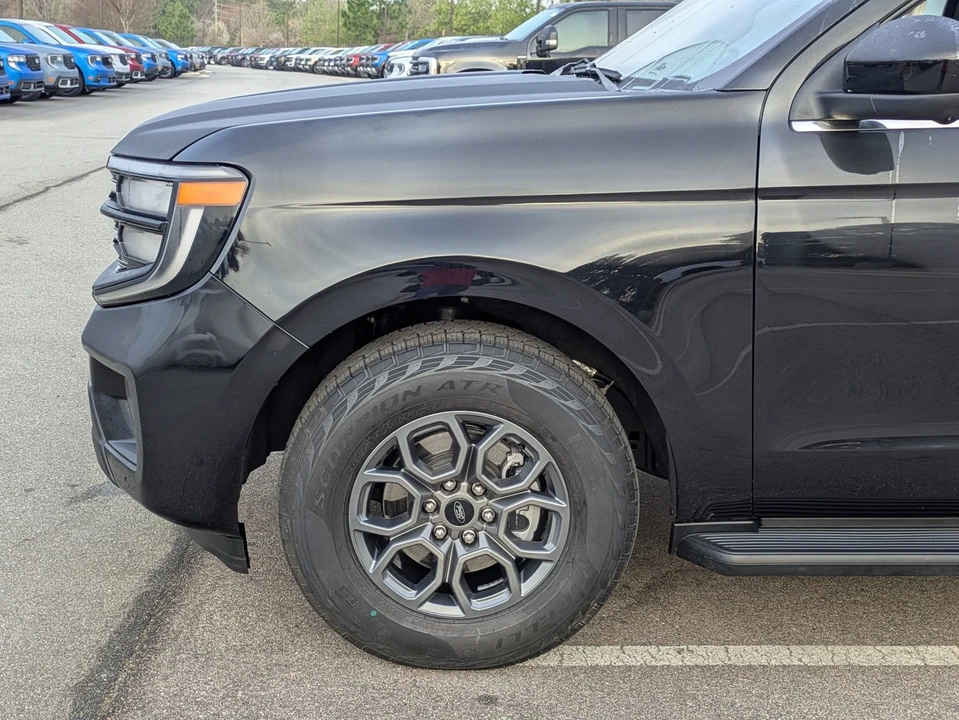 2025 Ford Expedition 5th Gen - Image 11 of 21