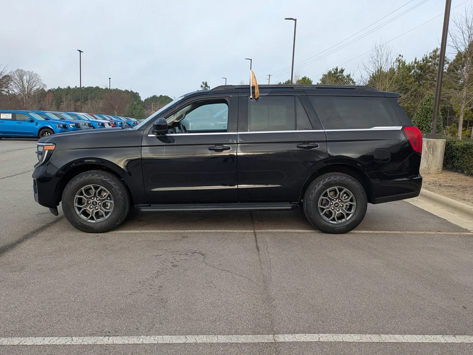 2025 Ford Expedition 5th Gen - Image 7 of 21