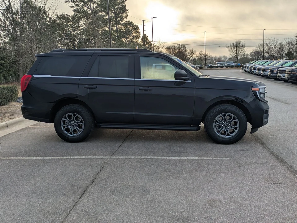 2025 Ford Expedition 5th Gen - Image 3 of 21