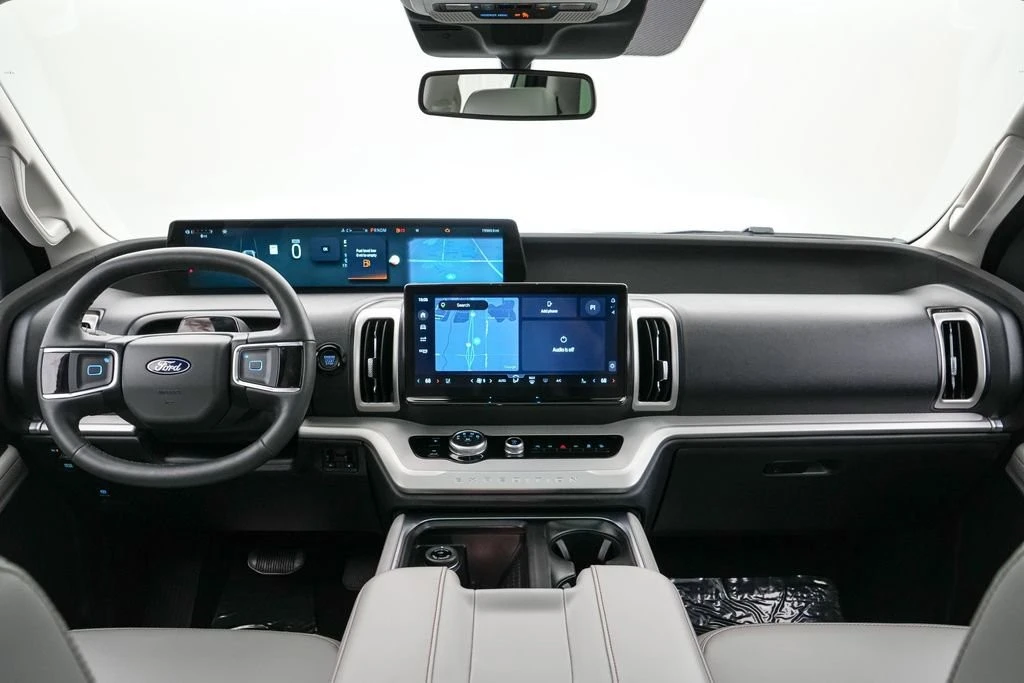 2025 Ford Expedition 5th Gen - Image 15 of 21