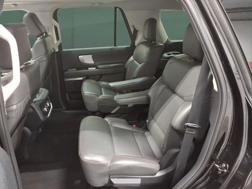 2025 Ford Expedition 5th Gen - Image 25 of 31