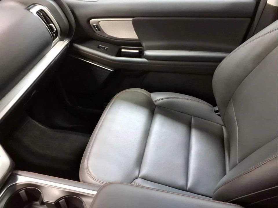 2025 Ford Expedition 5th Gen - Image 22 of 31