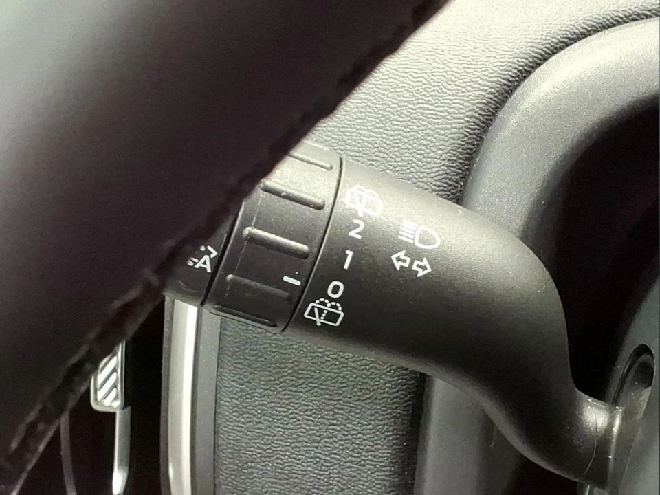 2025 Ford Expedition 5th Gen - Image 18 of 21