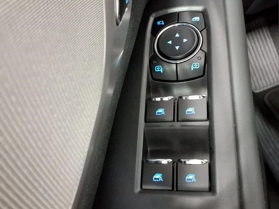 2025 Ford Expedition 5th Gen - Image 16 of 21