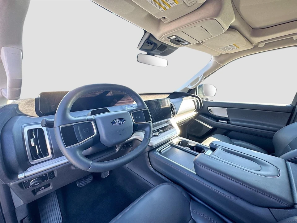 2025 Ford Expedition 5th Gen - Image 10 of 15