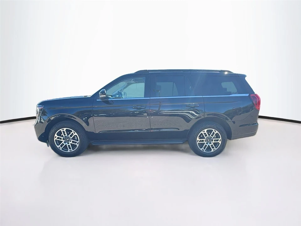 2025 Ford Expedition 5th Gen - Image 3 of 15