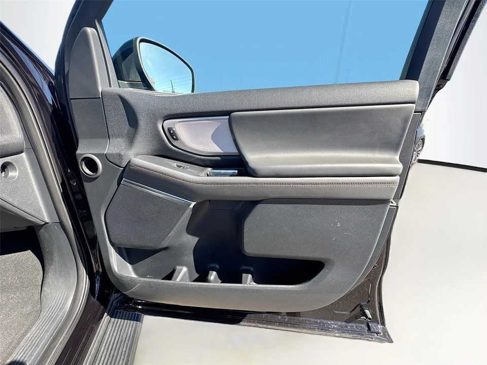 2025 Ford Expedition 5th Gen - Image 15 of 15