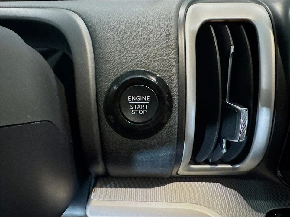 2025 Ford Expedition 5th Gen - Image 14 of 21