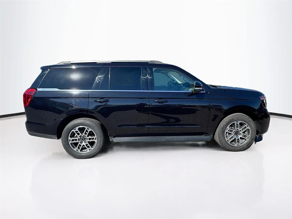 2025 Ford Expedition 5th Gen - Image 7 of 15