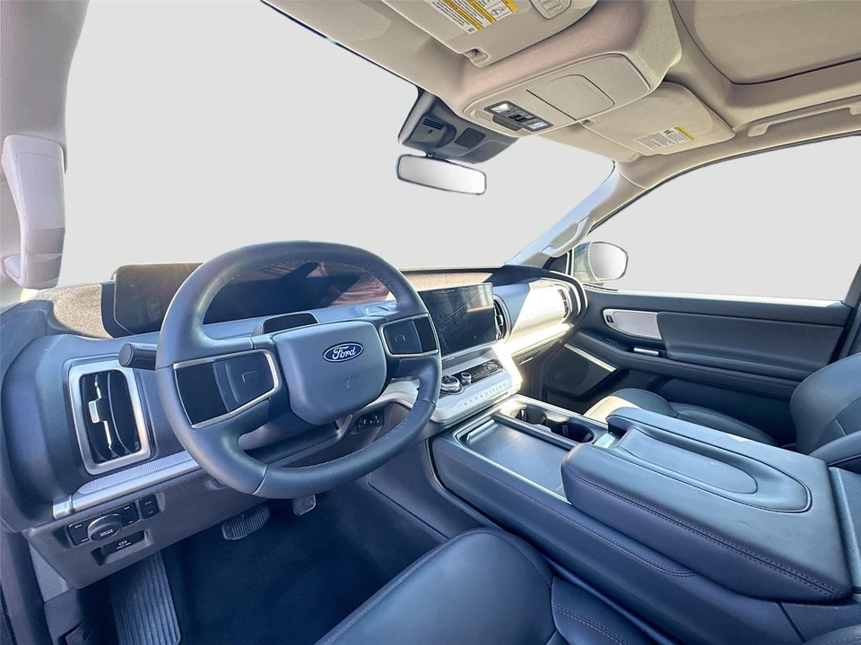 2025 Ford Expedition 5th Gen - Image 10 of 15