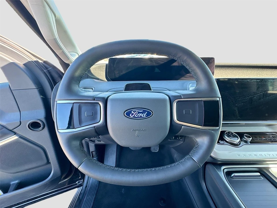 2025 Ford Expedition 5th Gen - Image 11 of 15