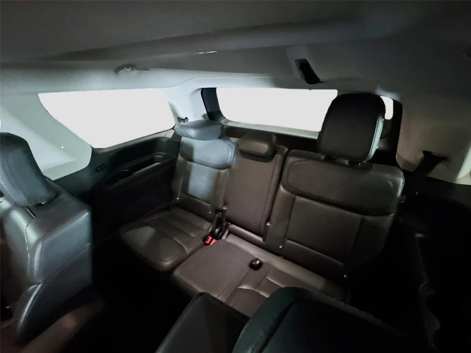 2025 Ford Expedition 5th Gen - Image 22 of 31