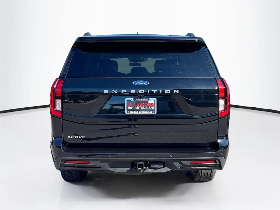 2025 Ford Expedition 5th Gen - Image 5 of 15