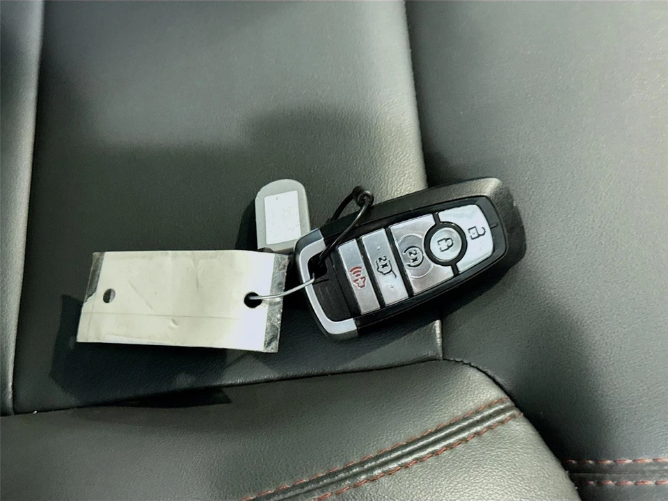 2025 Ford Expedition 5th Gen - Image 30 of 31