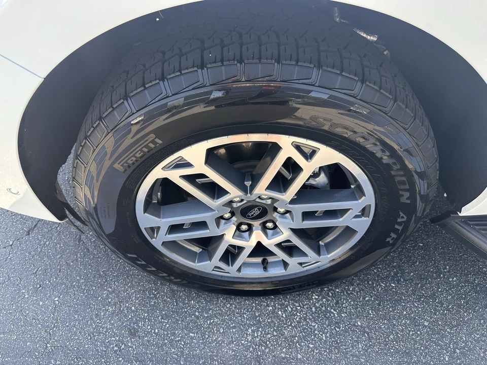2025 Ford Expedition 5th Gen - Image 31 of 31