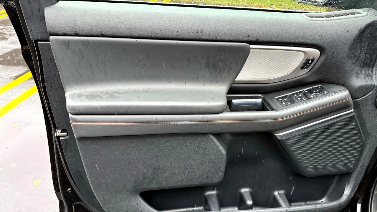 2025 Ford Expedition 5th Gen - Image 21 of 21