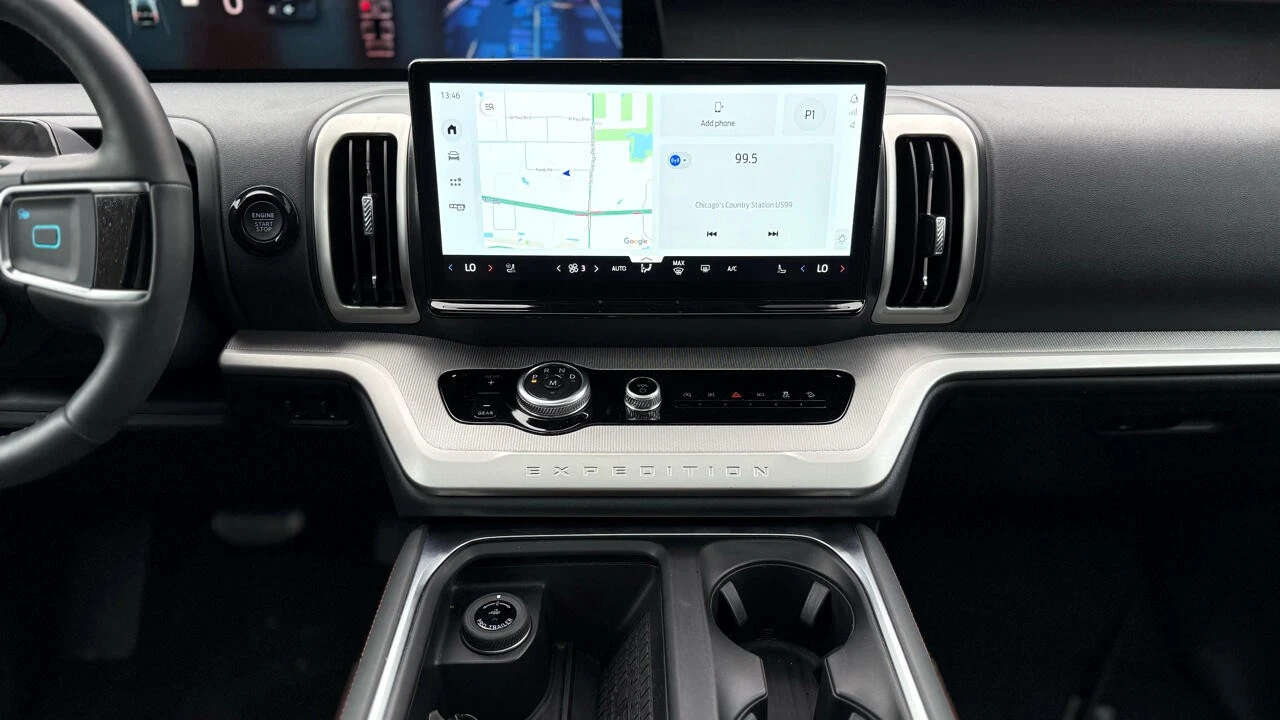 2025 Ford Expedition 5th Gen - Image 17 of 21