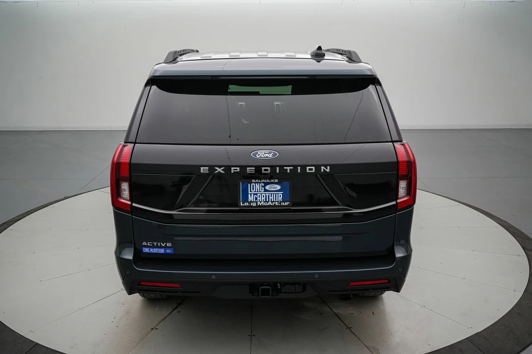 2025 Ford Expedition 5th Gen - Image 6 of 21