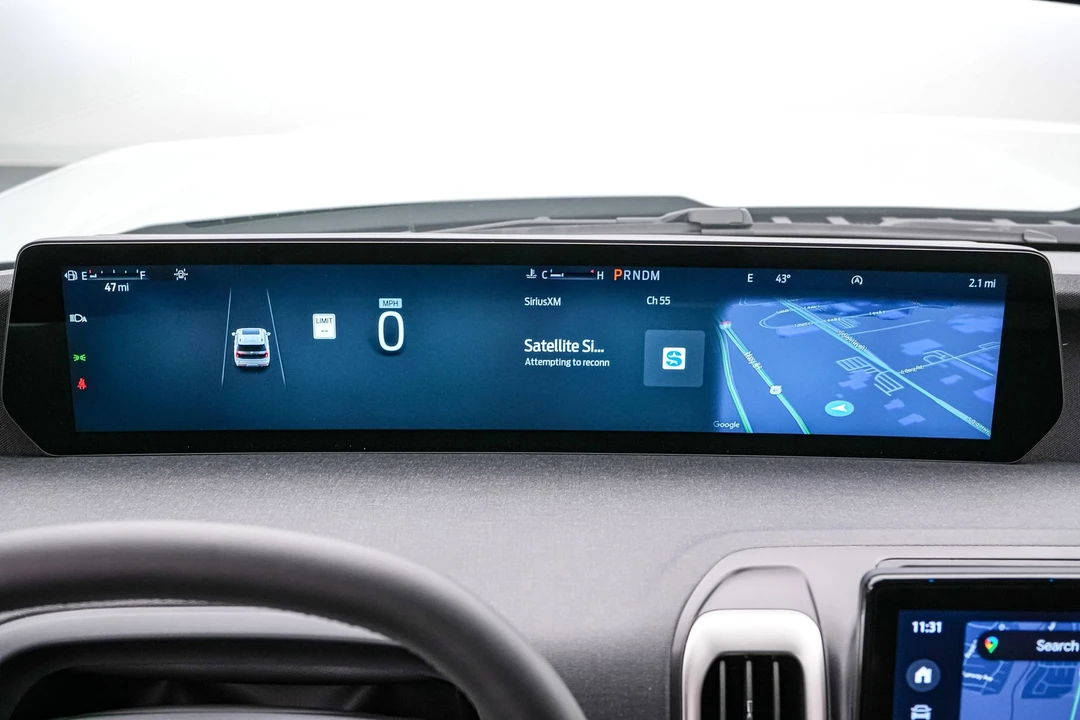 2025 Ford Expedition 5th Gen - Image 19 of 21