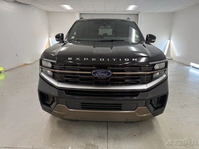 2025 Ford Expedition 5th Gen - Image 2 of 12