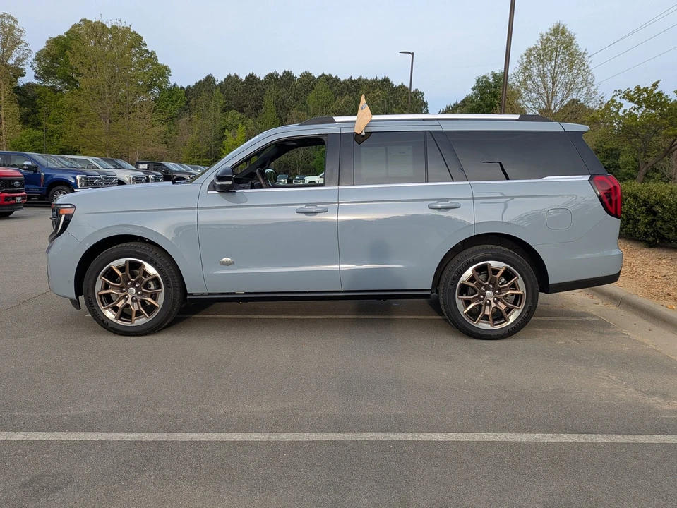 2025 Ford Expedition 5th Gen - Image 7 of 21