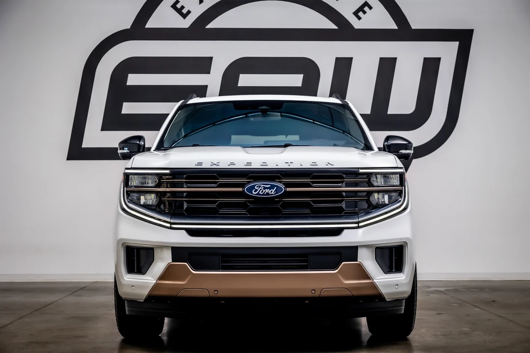 2025 Ford Expedition 5th Gen - Image 3 of 12