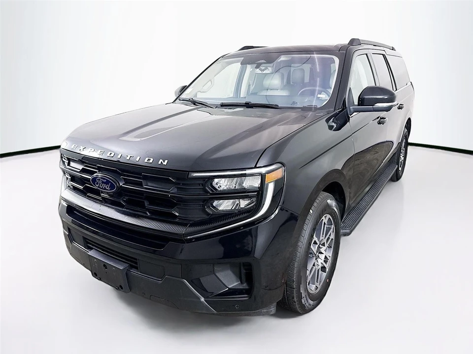 2025 Ford Expedition 5th Gen - Image 3 of 14