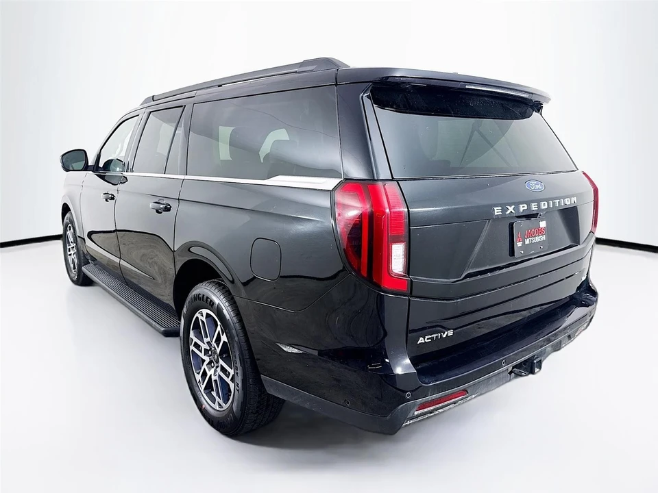 2025 Ford Expedition 5th Gen - Image 5 of 14