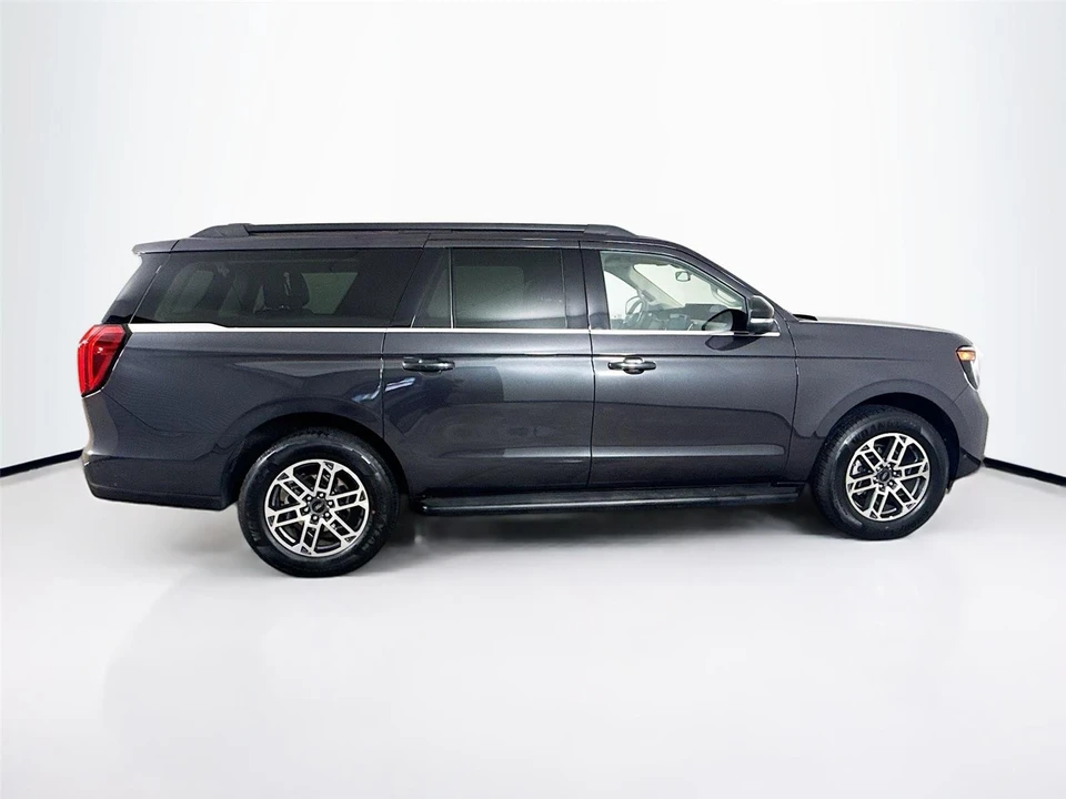 2025 Ford Expedition 5th Gen - Image 8 of 21