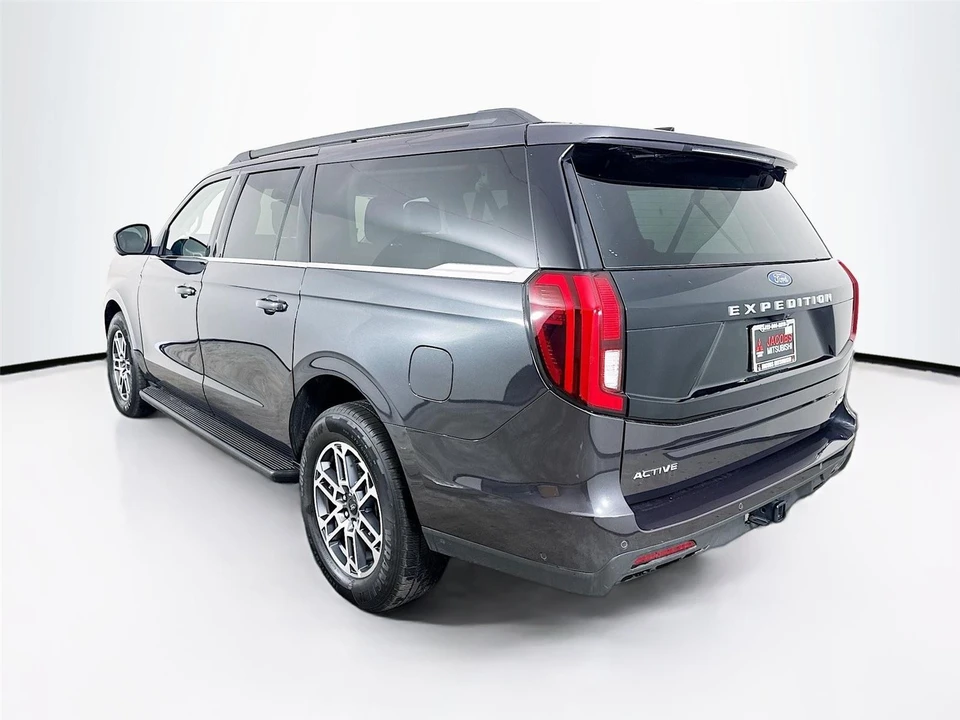 2025 Ford Expedition 5th Gen - Image 5 of 15